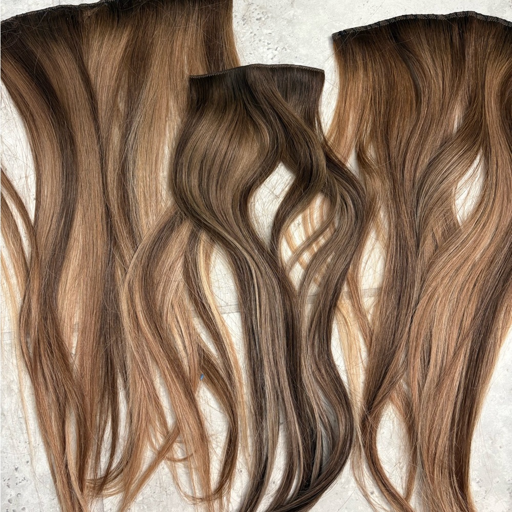 BELLAMI 20” Flex Weft Hair Extensions - Chocolate Coconut Brûlée - Picture 2 of 8
